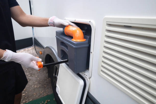 Best Porta potty rental near me  in Abaster, AL